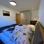 Aliprandi Apartman *