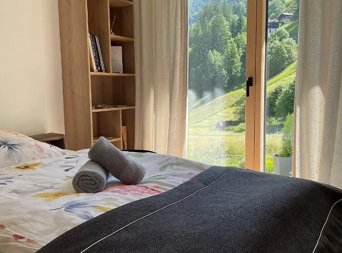 Aliprandi דירה *